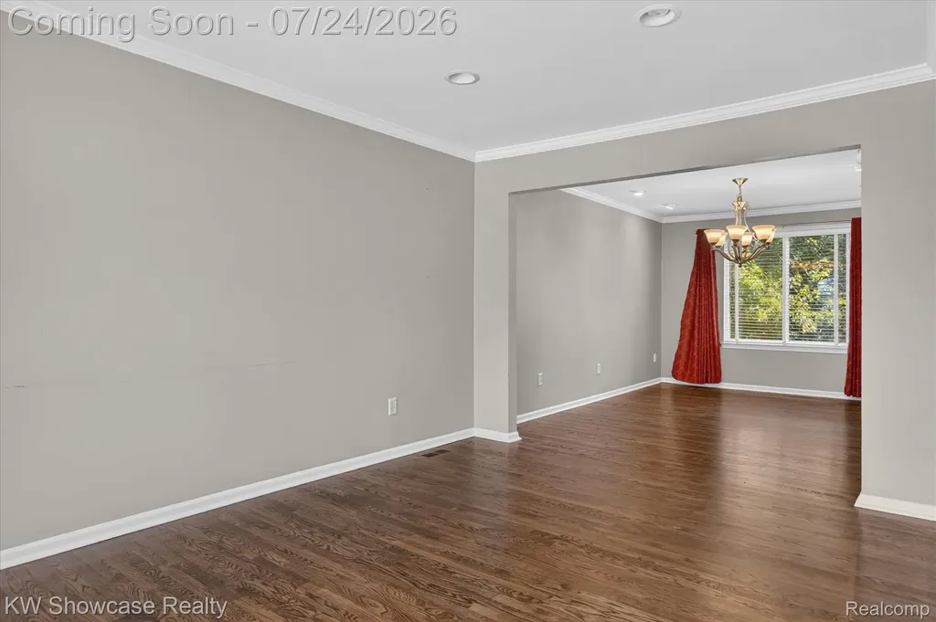 2810 Augusta Drive Commerce Charter Township MI 48382