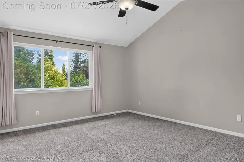 2810 Augusta Drive Commerce Charter Township MI 48382