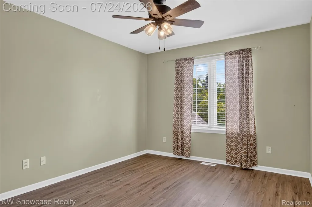 2810 Augusta Drive Commerce Charter Township MI 48382