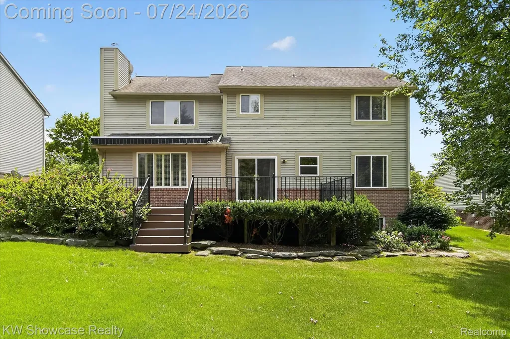 2810 Augusta Drive Commerce Charter Township MI 48382
