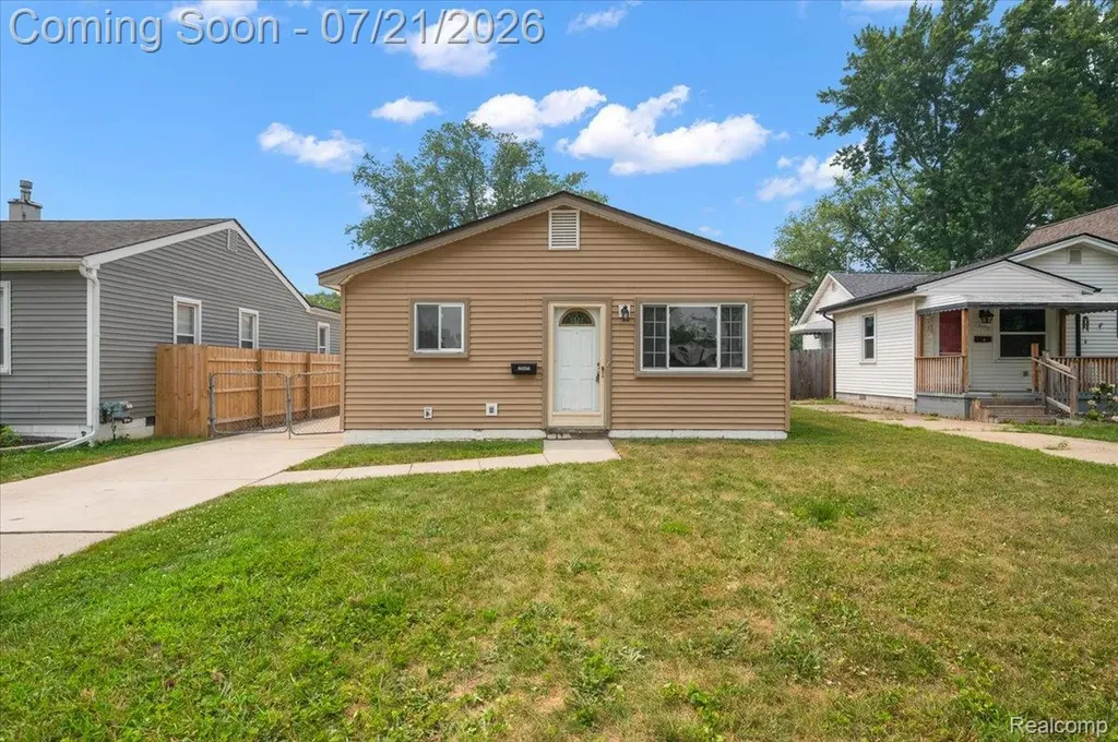 26585 Barrington Street Madison Heights City MI 48071
