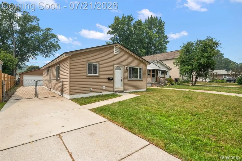 26585 Barrington Street Madison Heights City MI 48071