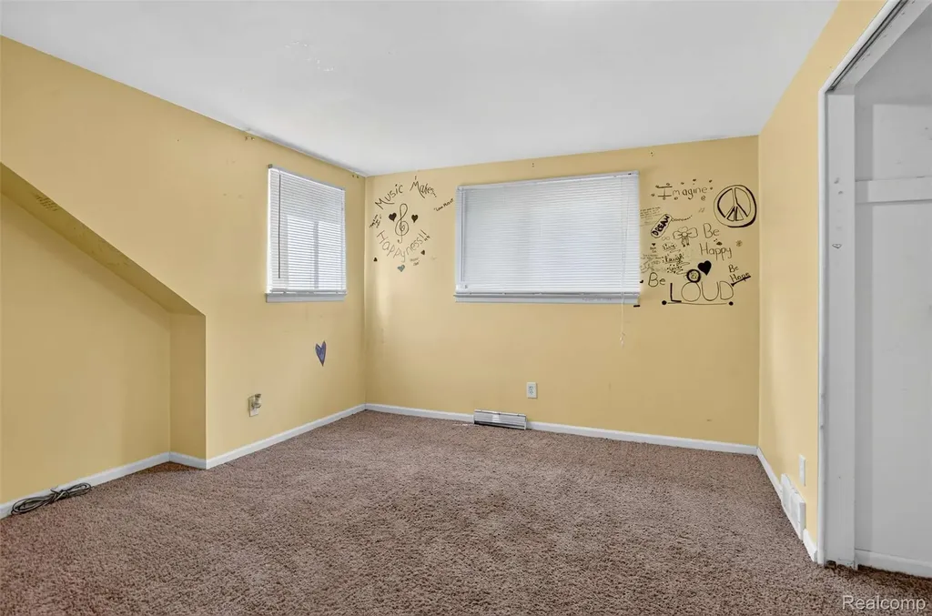 4719 Rosedale Court Independence Charter Township MI 48348