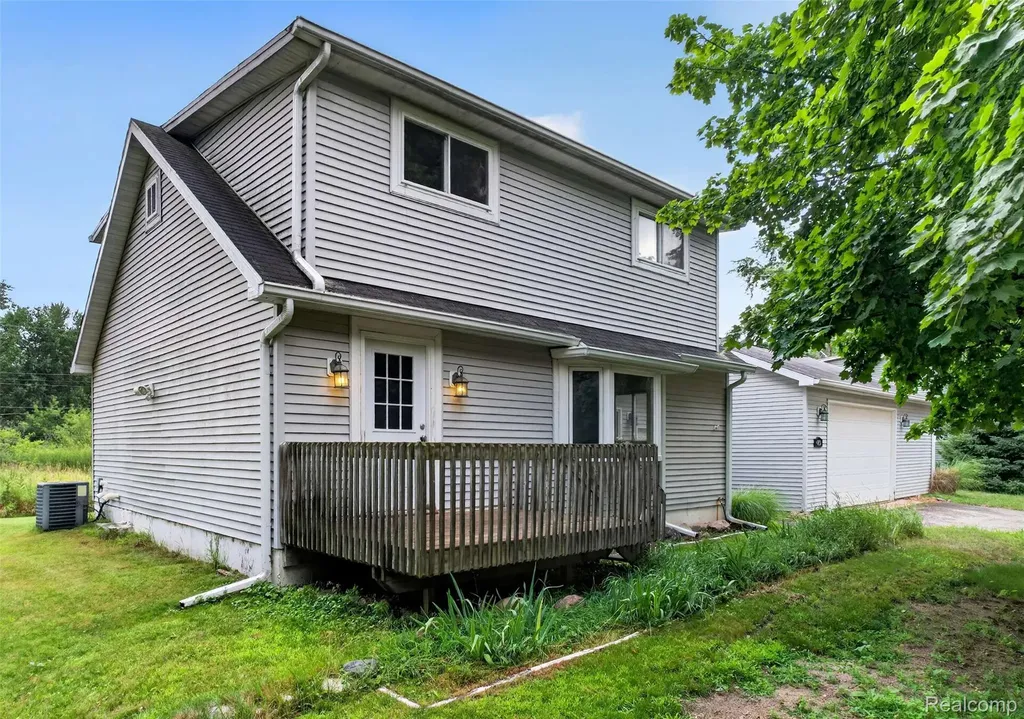 4719 Rosedale Court Independence Charter Township MI 48348