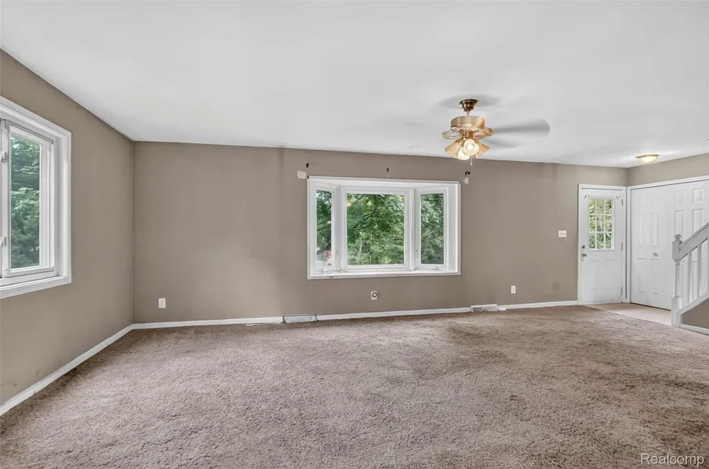 4719 Rosedale Court Independence Charter Township MI 48348