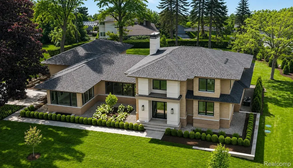 1465 Sodon Lake Drive Bloomfield Hills City MI 48302