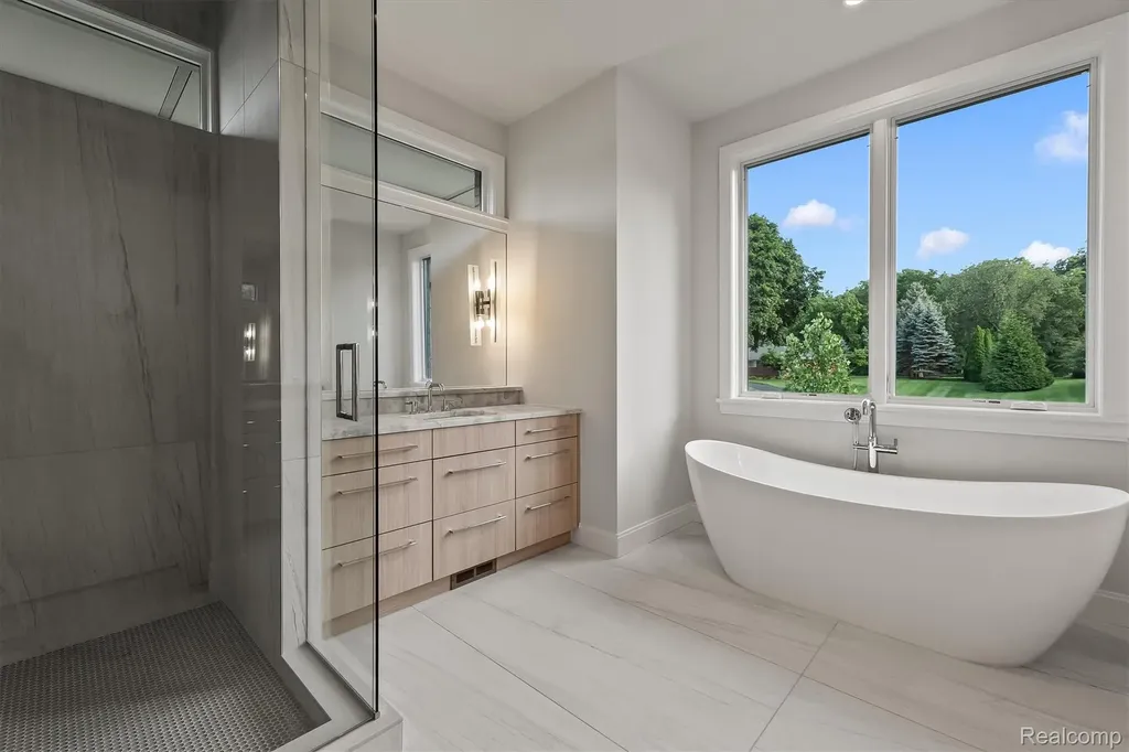 1465 Sodon Lake Drive Bloomfield Hills City MI 48302