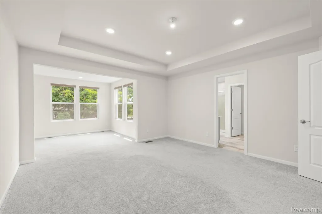 208 Addison Circle Commerce Charter Township MI 48390