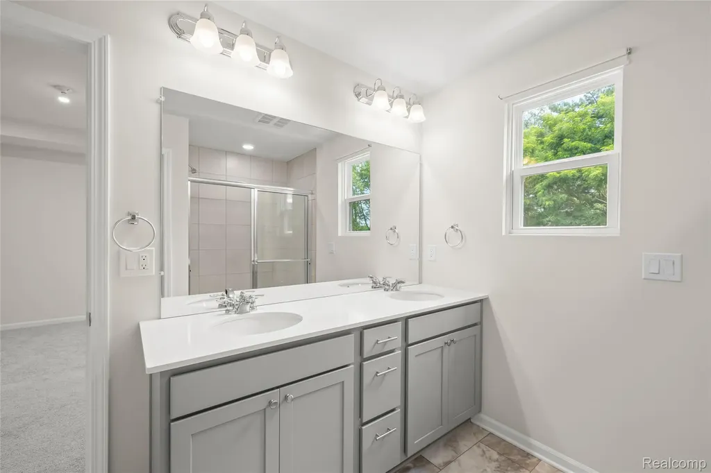 208 Addison Circle Commerce Charter Township MI 48390
