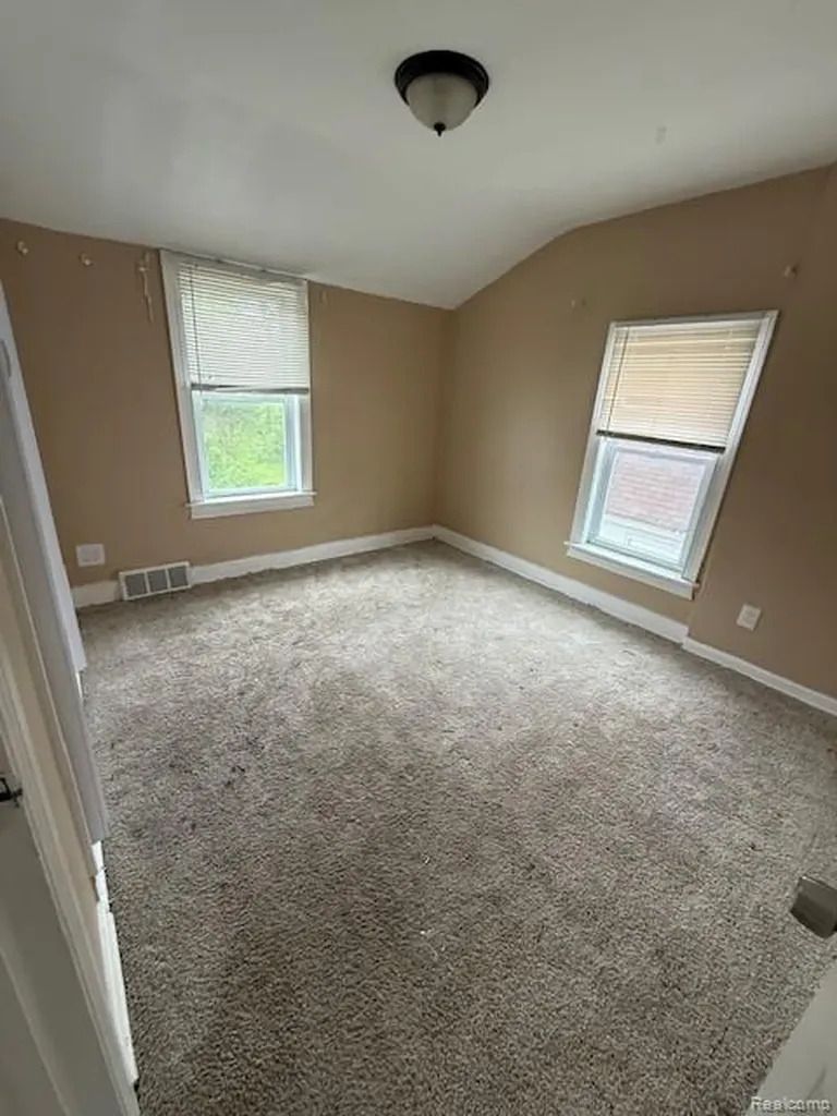 11412 Montrose Street Detroit City MI 48227