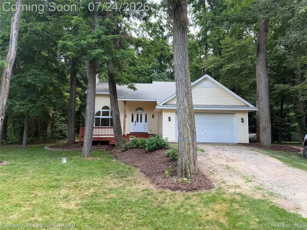 15117 Locust Grove Drive Argentine Township MI 48418