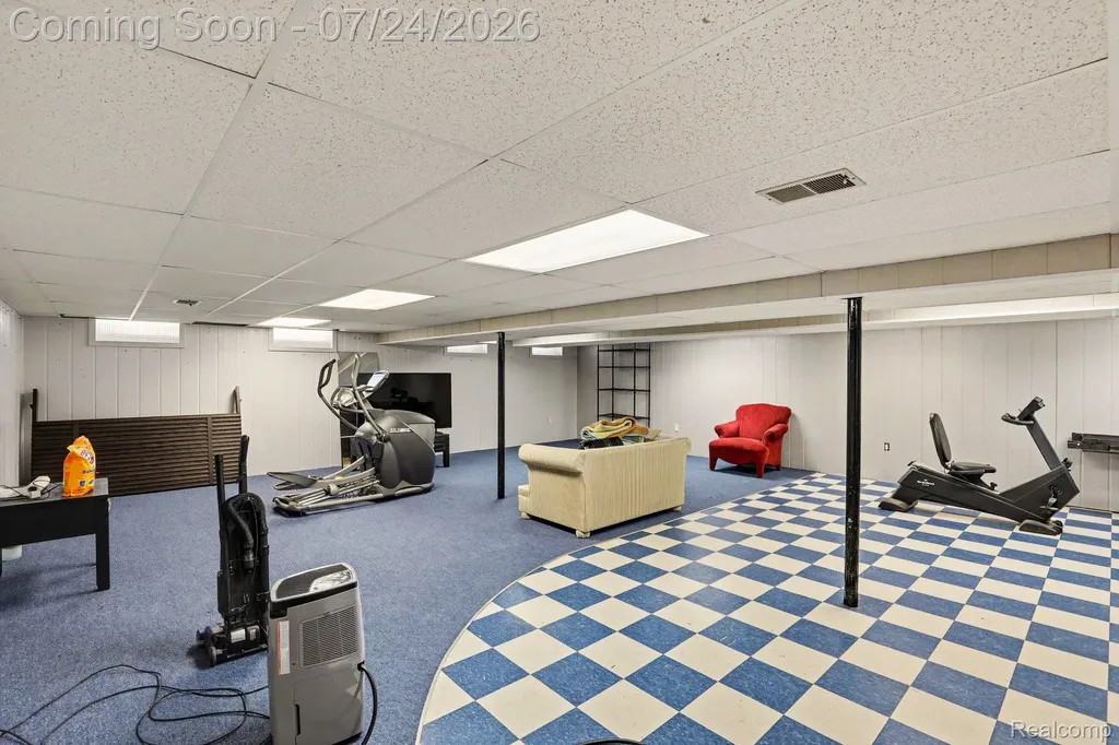 47324 Blossom Lane Macomb Township MI 48044