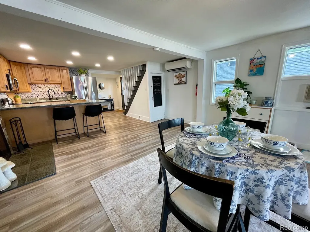 2076 Gray Park Drive Oregon Township MI 48446