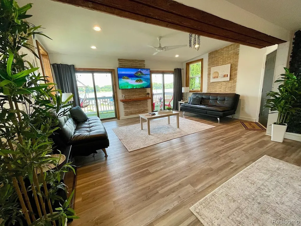 2076 Gray Park Drive Oregon Township MI 48446