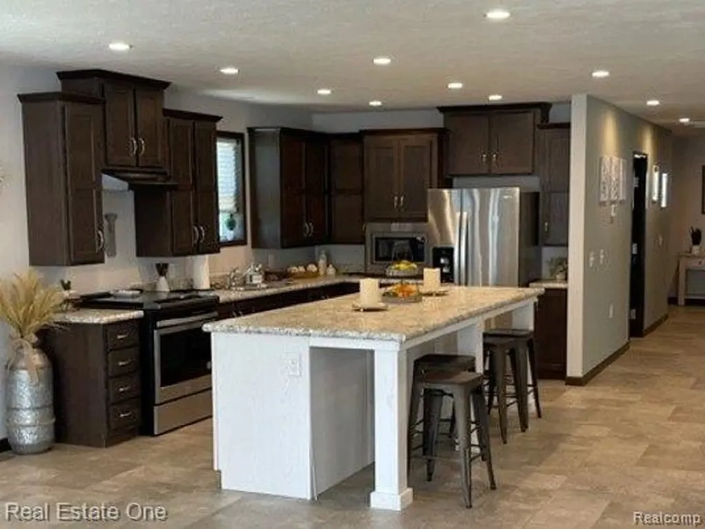 555 Turquoise Drive Northfield Township MI 48189