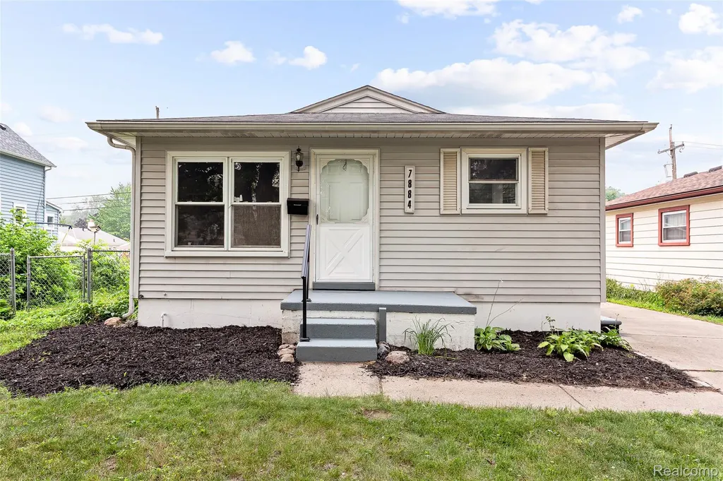 7884 Pardee Road Taylor City MI 48180