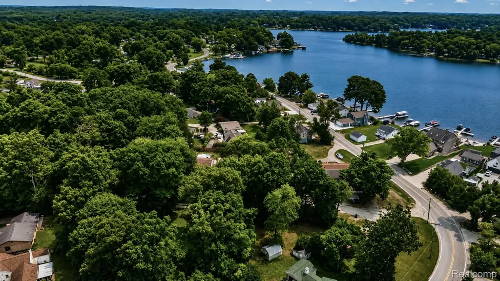 0000 Langolf Street White Lake Charter Township MI 48383