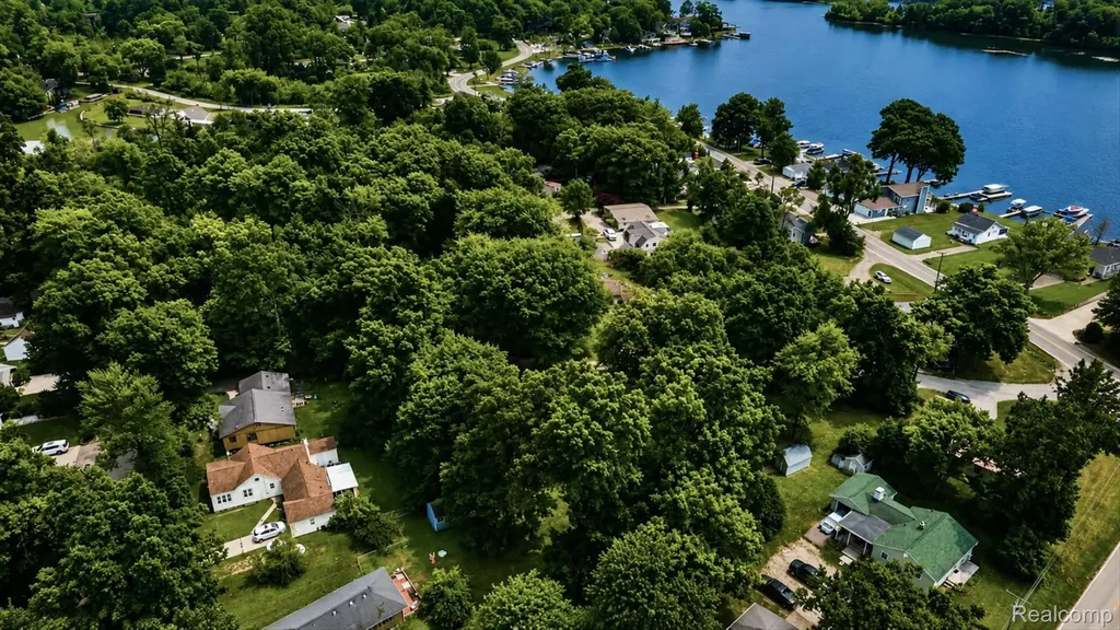 0000 Langolf Street White Lake Charter Township MI 48383