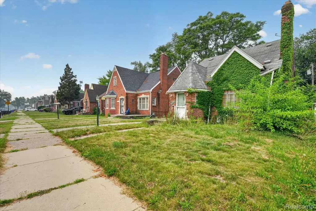 16651 Freeland Street Detroit City MI 48235