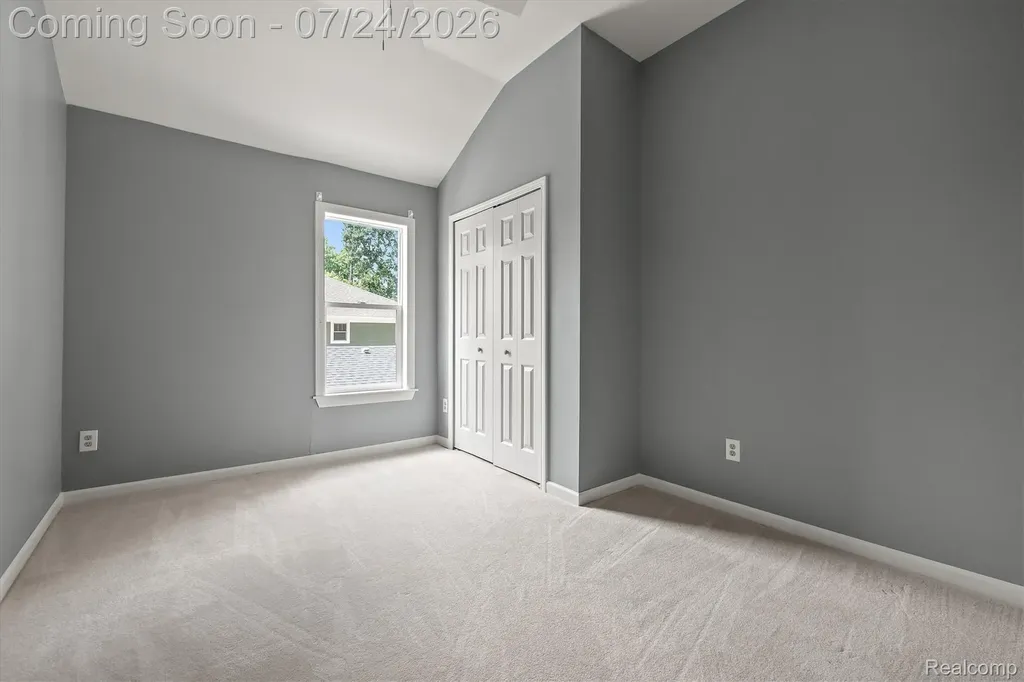 915 E 6th Street Royal Oak City MI 48067
