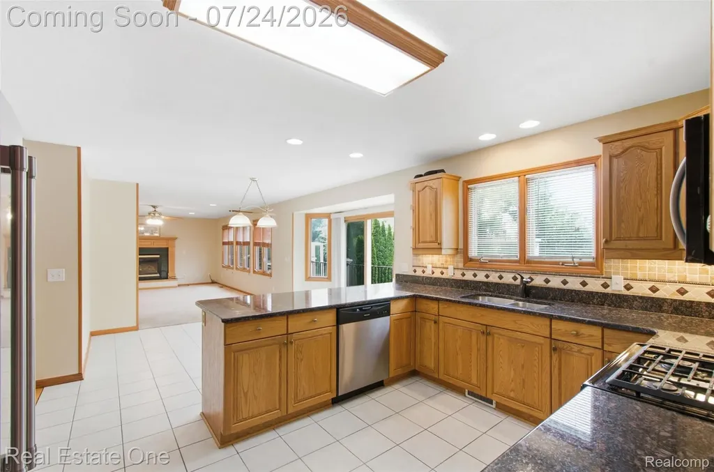 7805 Rutherford Court Canton Charter Township MI 48187