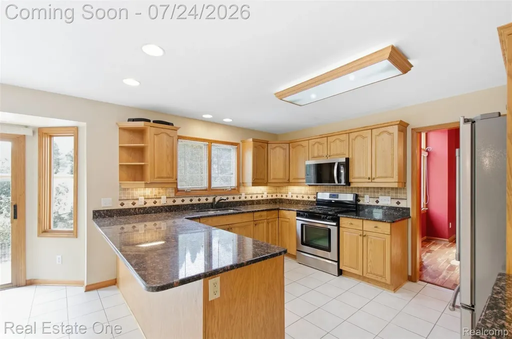 7805 Rutherford Court Canton Charter Township MI 48187