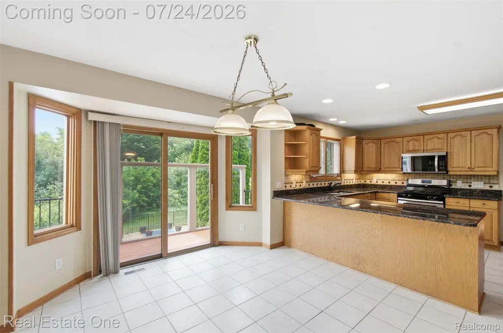 7805 Rutherford Court Canton Charter Township MI 48187