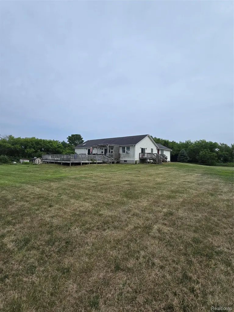 4154 Harris Road Burtchville Township MI 48059