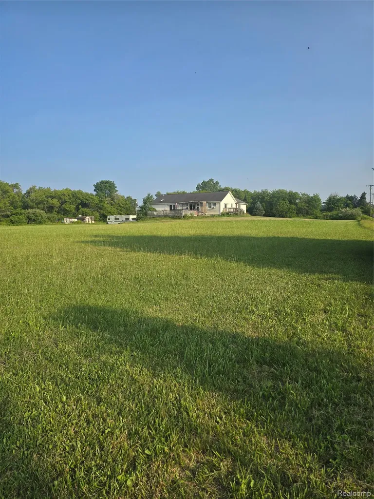 4154 Harris Road Burtchville Township MI 48059