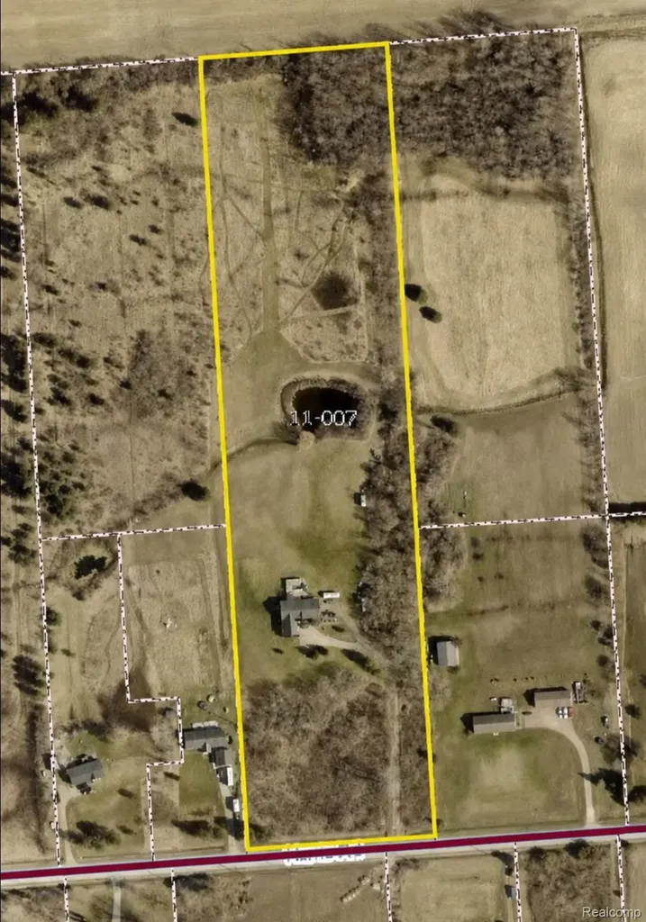 4154 Harris Road Burtchville Township MI 48059