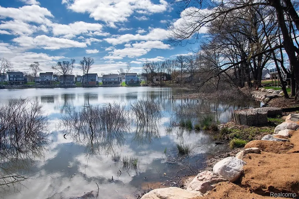 891 Preserve Lane White Lake Charter Township MI 48386
