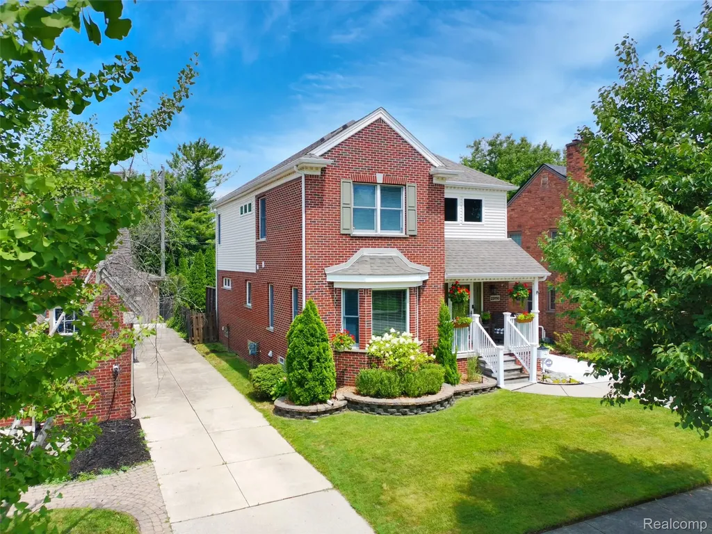 23110 Sheridan Street Dearborn City MI 48128