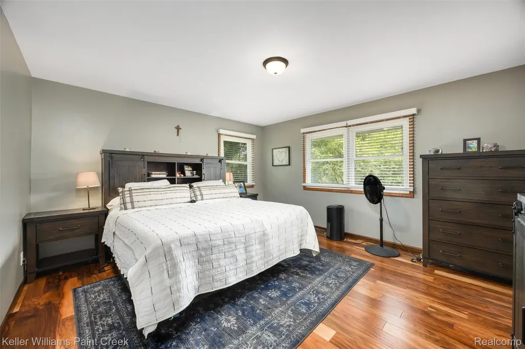 340 Donegal Drive Rochester Hills City MI 48309