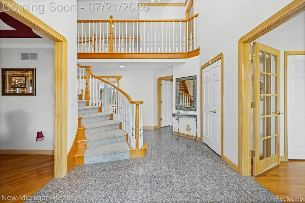 49787 Lakebridge Drive Shelby Charter Township MI 48315