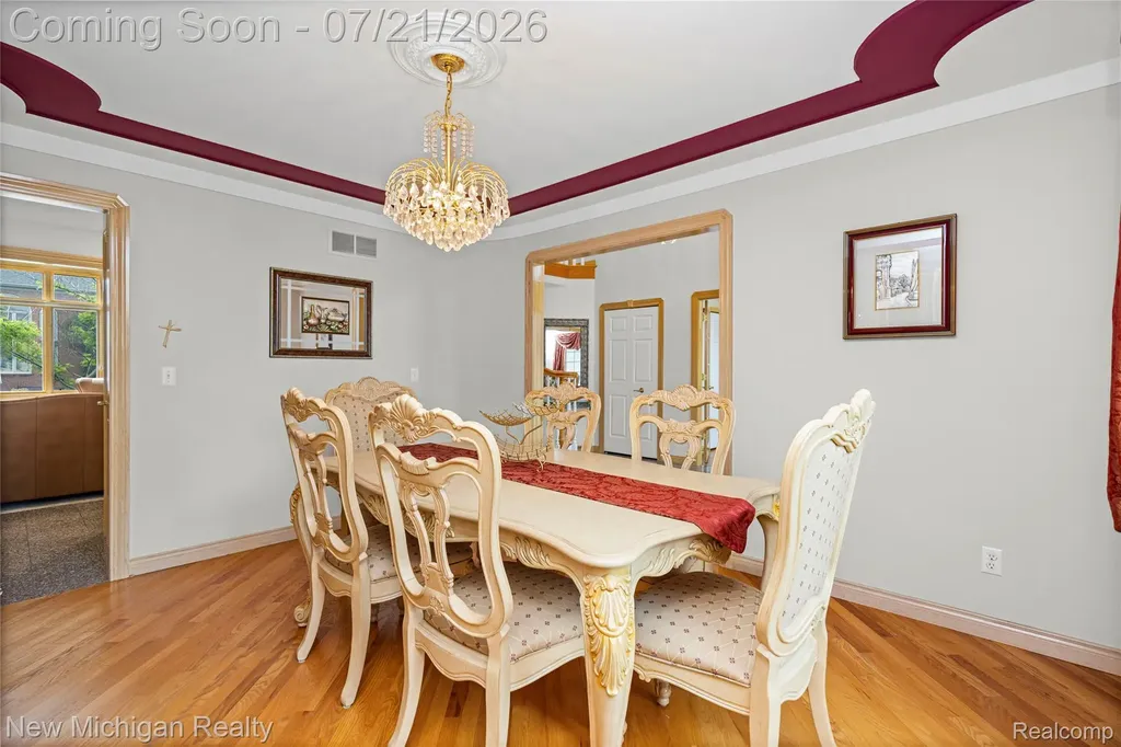 49787 Lakebridge Drive Shelby Charter Township MI 48315