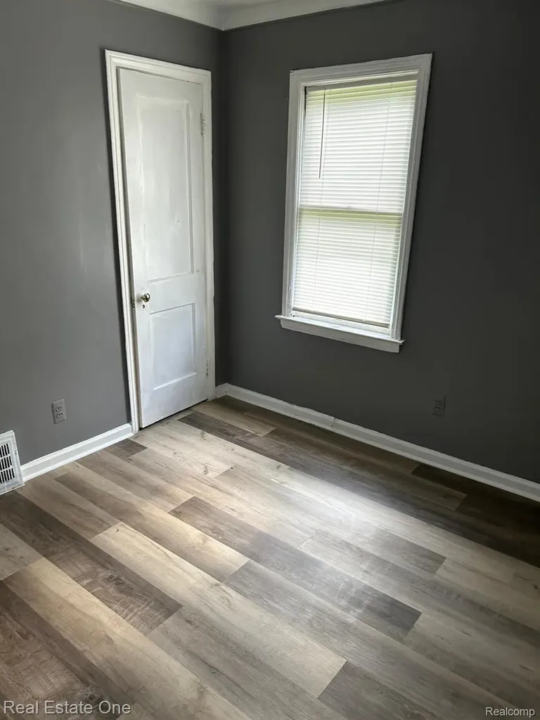 6403 Faust Avenue Detroit City MI 48228