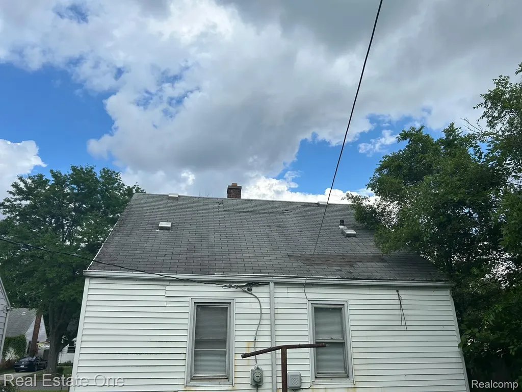 6403 Faust Avenue Detroit City MI 48228