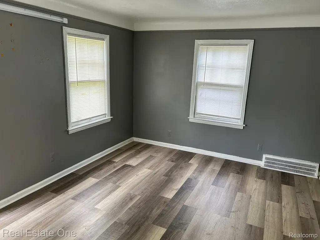 6403 Faust Avenue Detroit City MI 48228