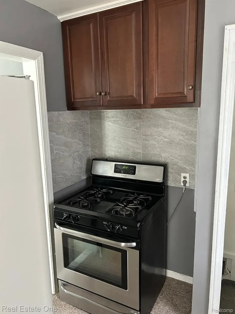 6403 Faust Avenue Detroit City MI 48228