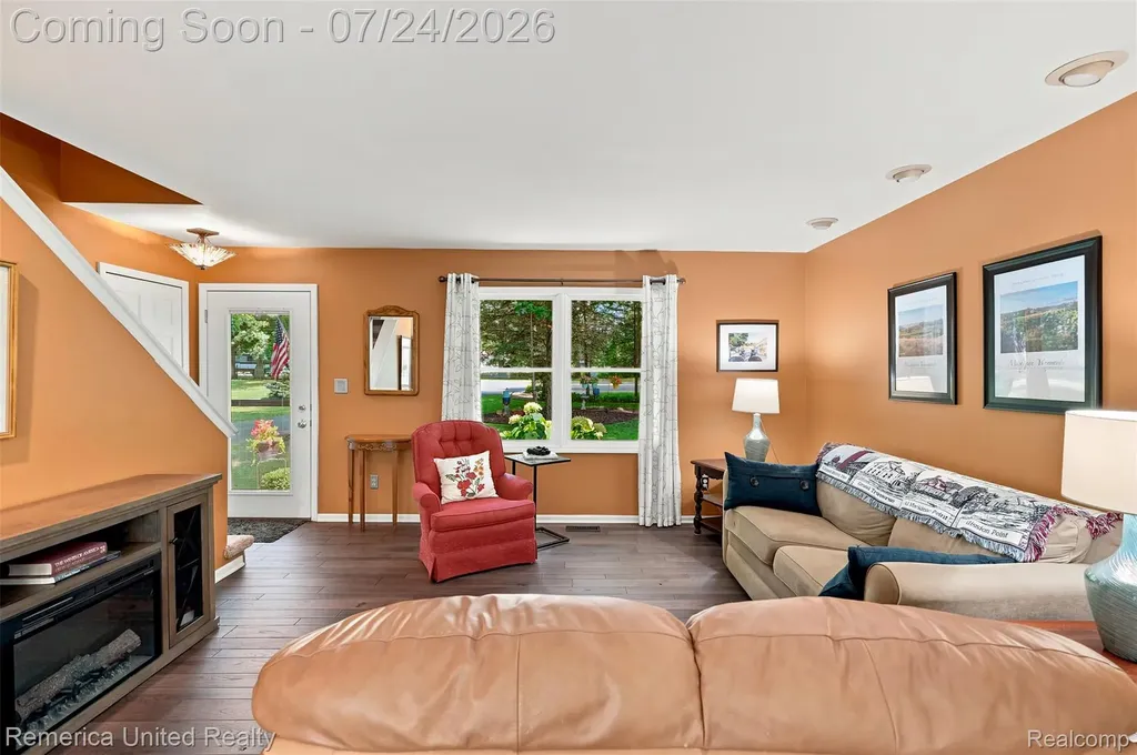11922 Cody Creek Court Green Oak Township MI 48178