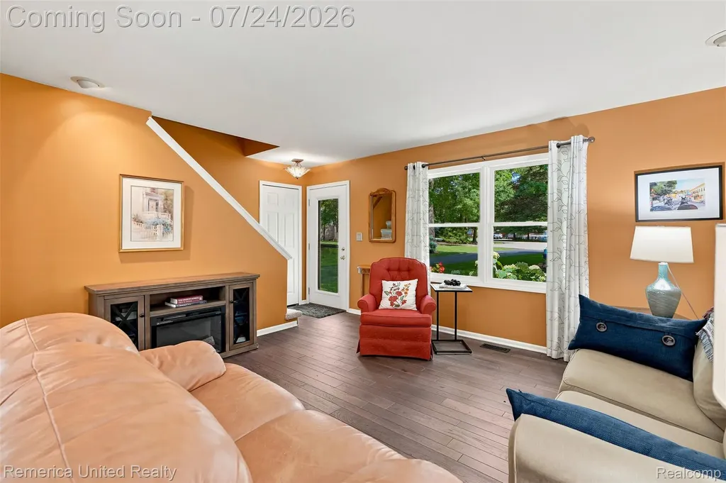 11922 Cody Creek Court Green Oak Township MI 48178