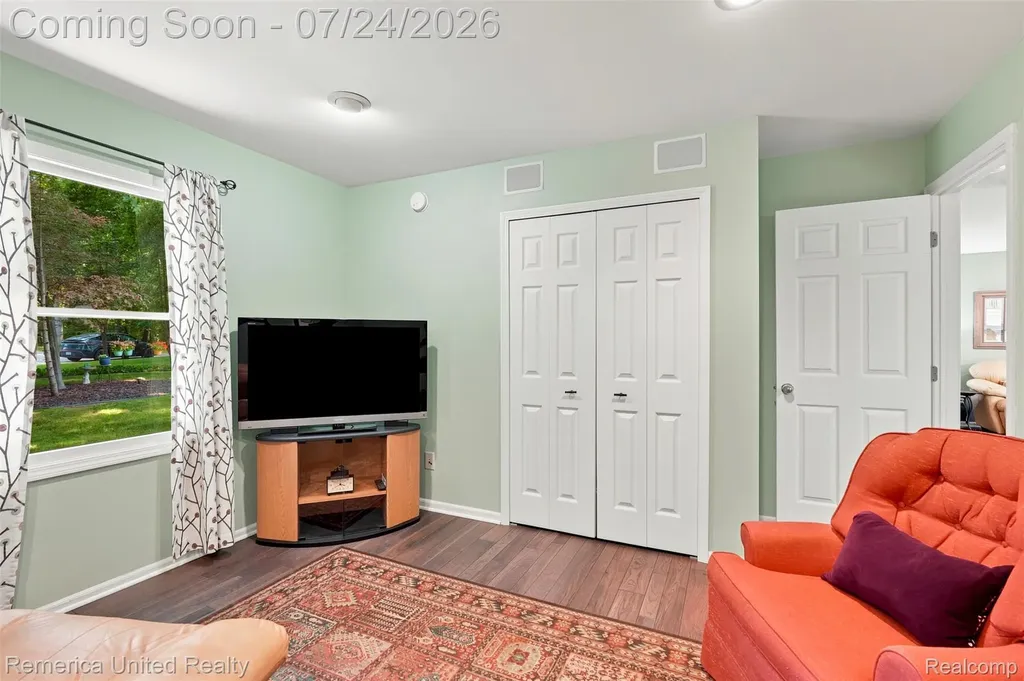 11922 Cody Creek Court Green Oak Township MI 48178