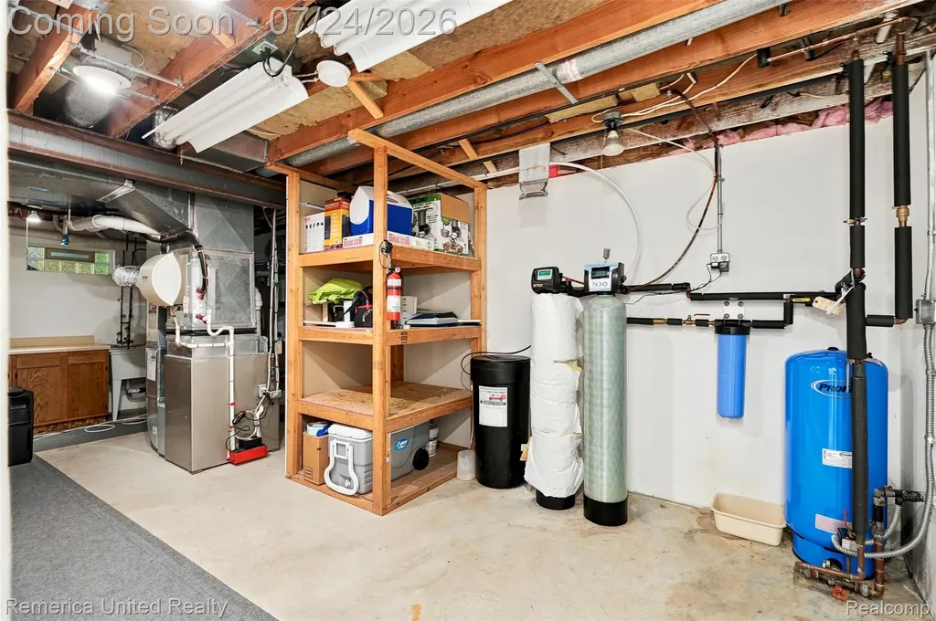 11922 Cody Creek Court Green Oak Township MI 48178