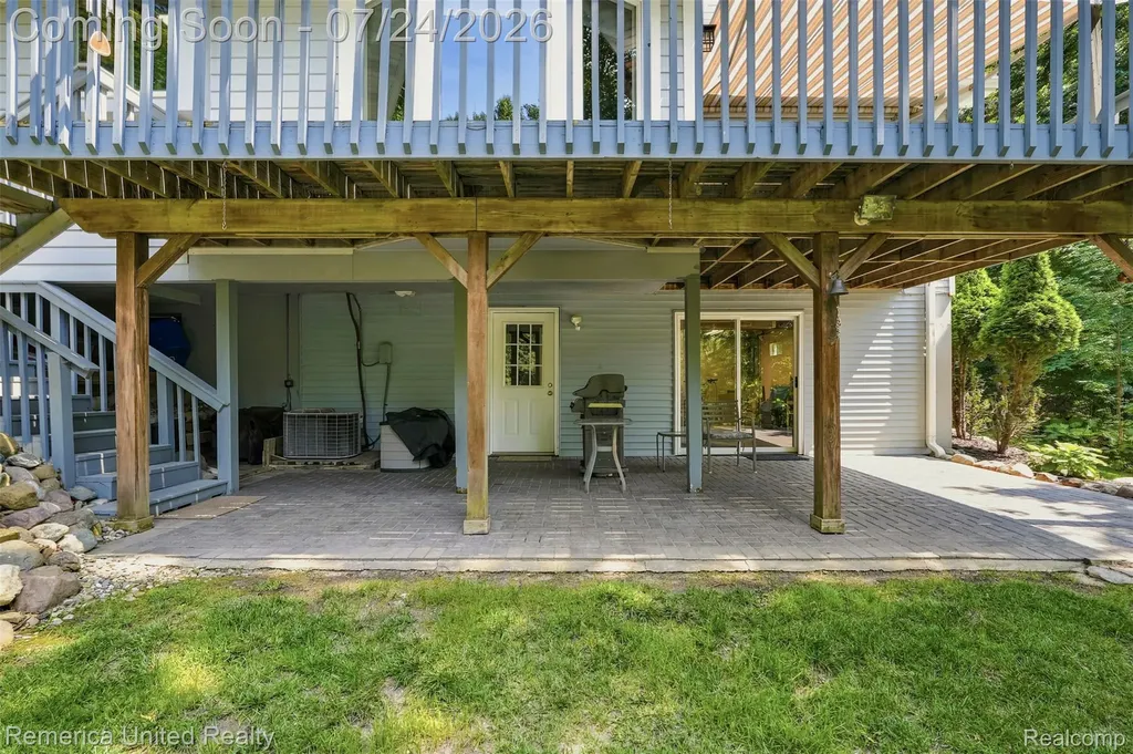 11922 Cody Creek Court Green Oak Township MI 48178