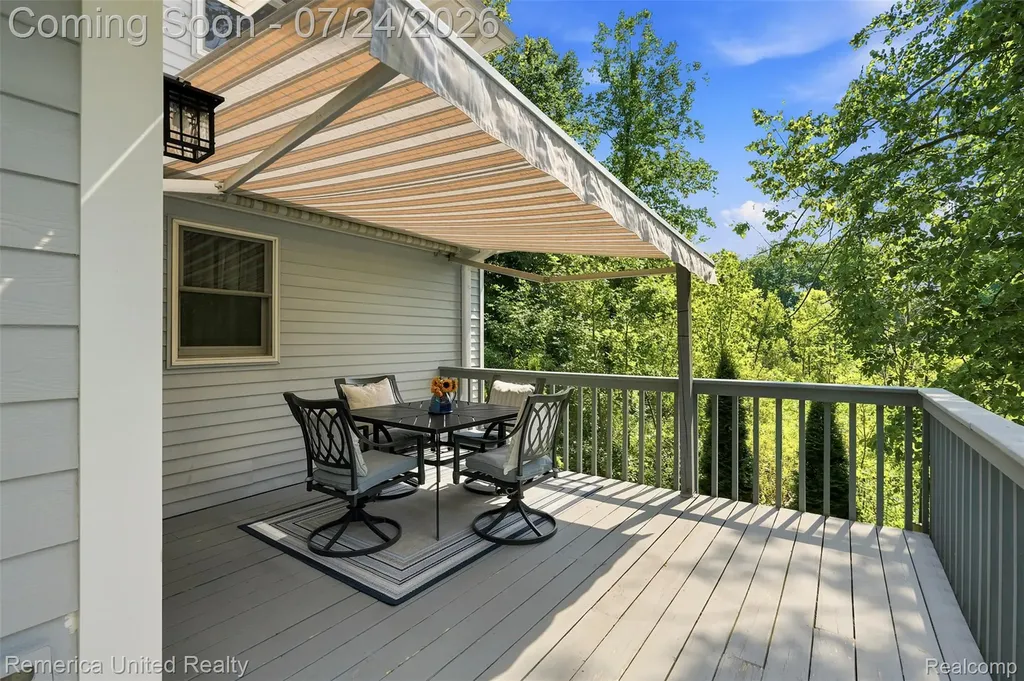 11922 Cody Creek Court Green Oak Township MI 48178
