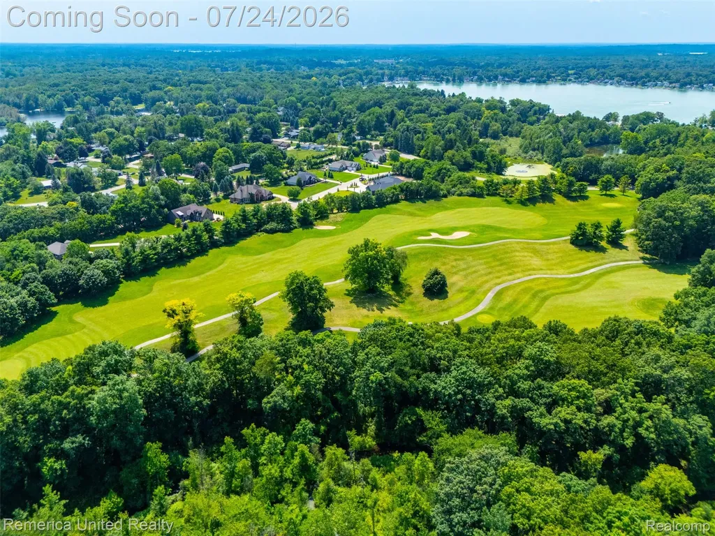 11922 Cody Creek Court Green Oak Township MI 48178