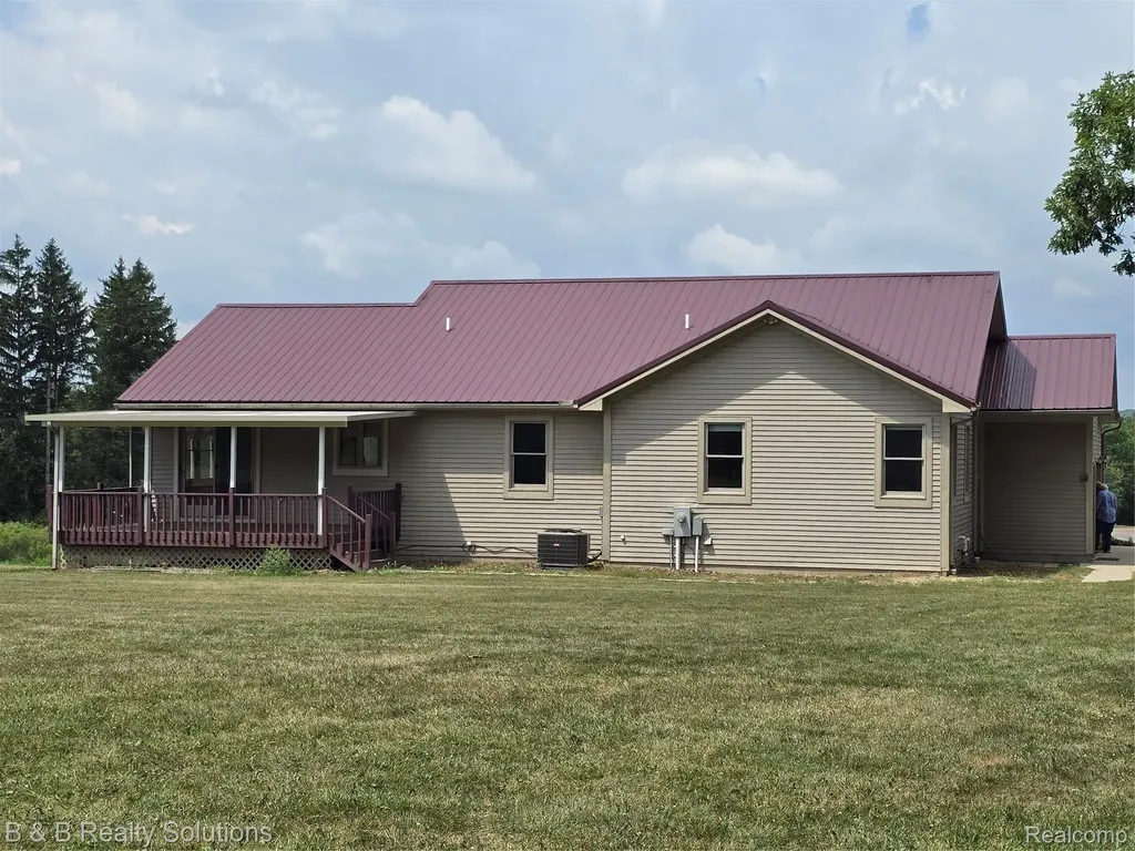 5868 Marathon Road Marathon Township MI 48464