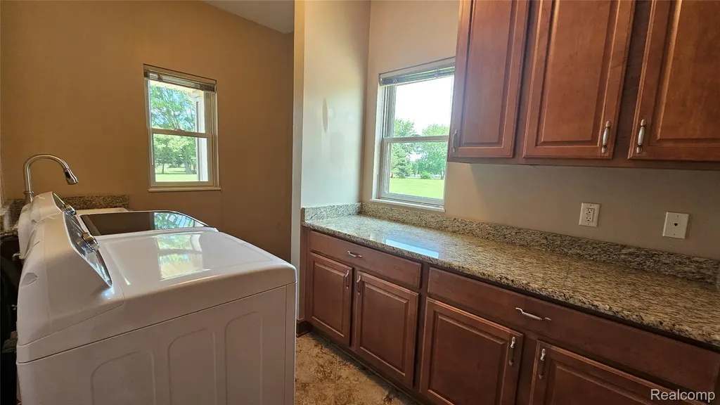 7297 S Pinefield Drive Webster Township MI 48130