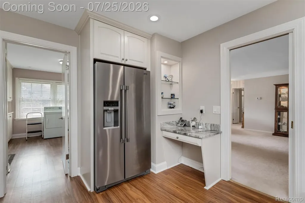 24800 N Cromwell Drive Franklin Village MI 48025