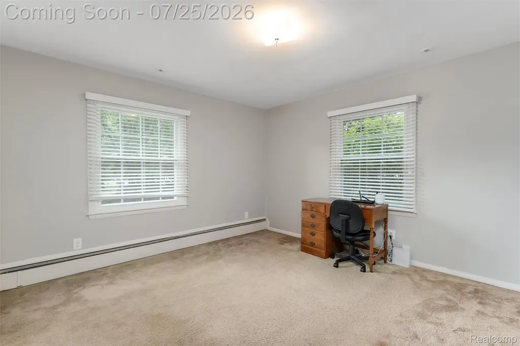 24800 N Cromwell Drive Franklin Village MI 48025
